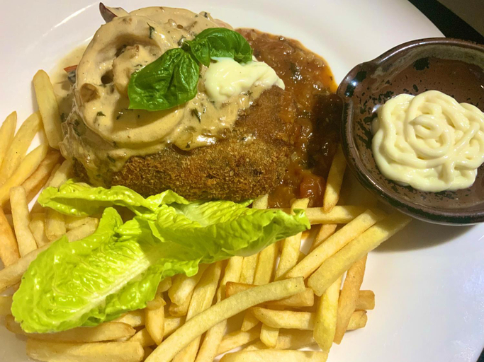 Food & Drinks