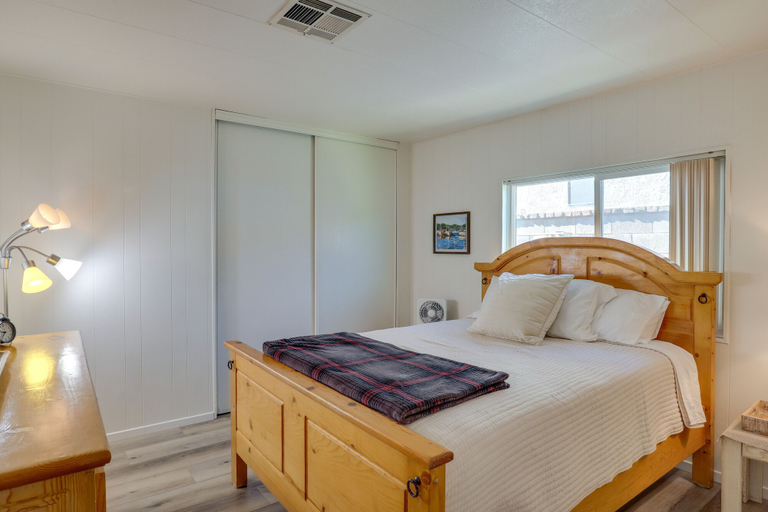 Bedroom, Riverfront Bullhead City House w/ Balcony!, Mohave