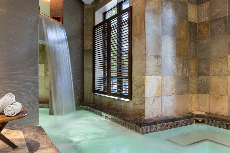 Sport & Beauty 2, Club Wyndham Resort at Avon, Eagle