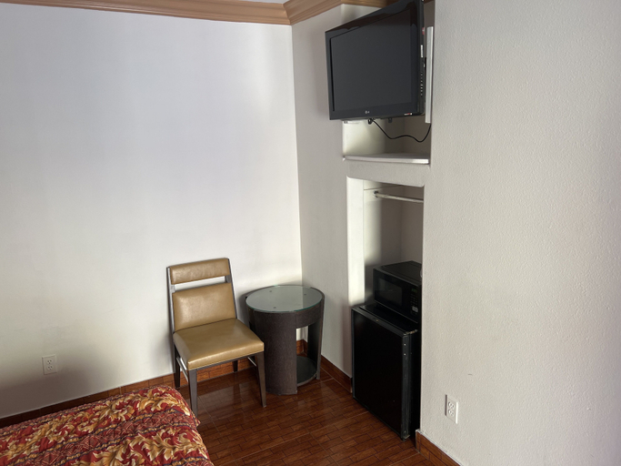 Others 5, KING MOTEL, Los Angeles