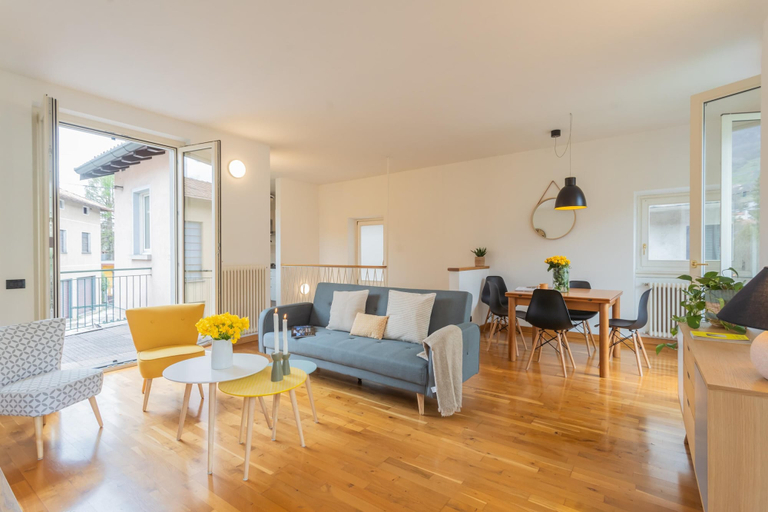 Room 5, Ponente Balcony in Gravedona, Como