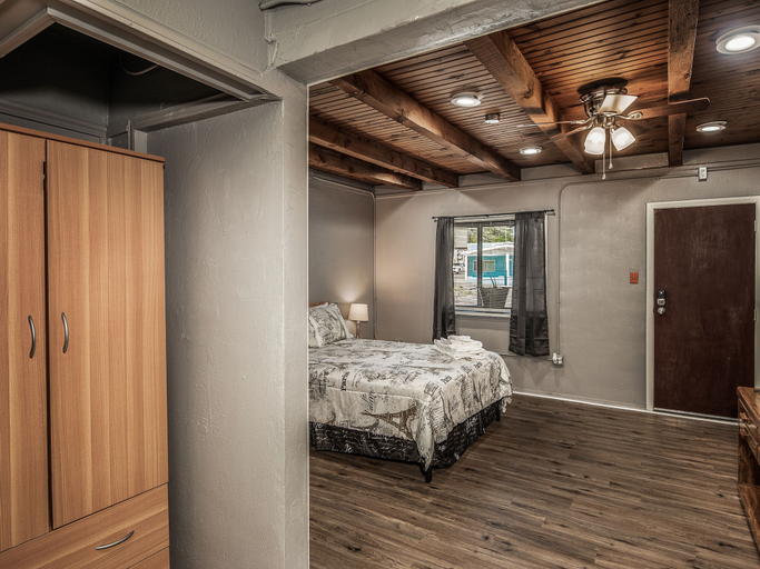 Bedroom 3, Midtown Escape, Lincoln