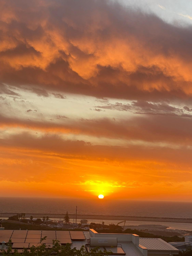 Others 3, Sunny Ocean View Retreat, Joondalup