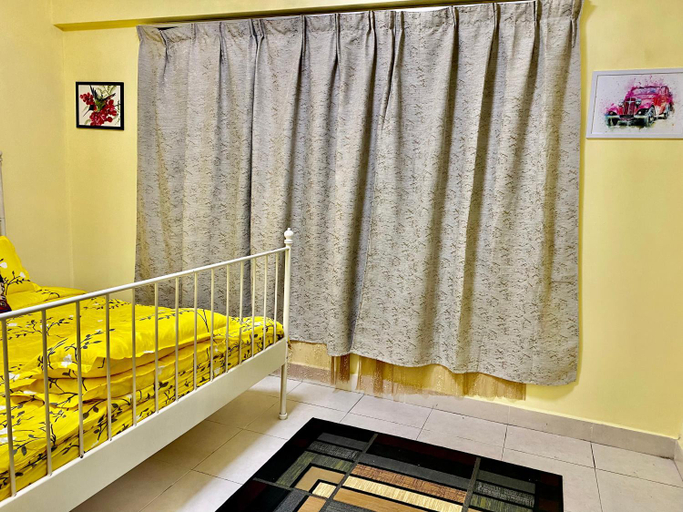 Others 5, Putravilla Condominium Lovely & Spacious with Public Pool, Kuala Lumpur
