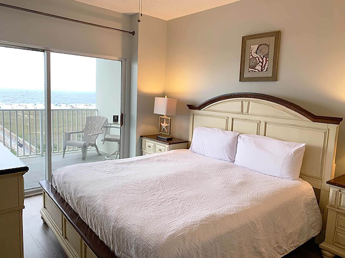 Room 2, Tidewater Orange Beach by Southern Vacation Rentals, Baldwin
