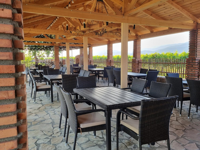 Food & Drinks 4, Chateau Davitiani, Kvareli