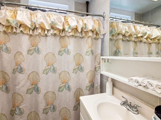 Bathroom, Seaside Cottage, Galveston