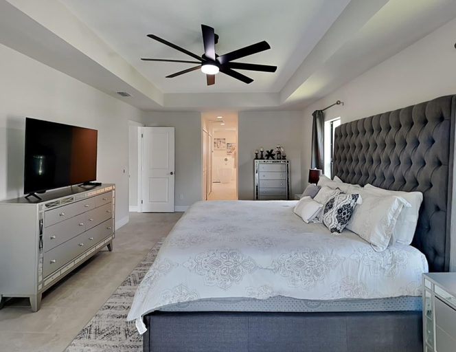 Bedroom 3, Calm Waters, Lee