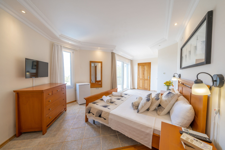Bedroom 2, Lacitrus Villa Hotel, Kaş