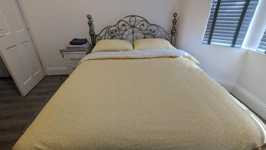 Bedroom 4, Rahal Eastham, London