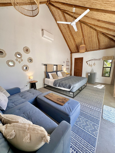 Bedroom 2, Curiol Boutique Hotel & Lounge, Santa Cruz