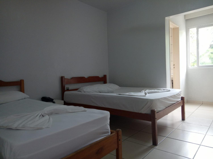 Bedroom 3, Ok Inn Hotel Express, Tubarão