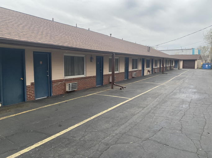 Public Area 2, Courtesy Motel, Champaign