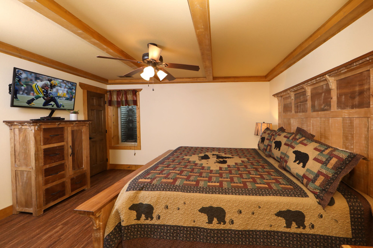 Bedroom 3, Head Over Hills, Sevier