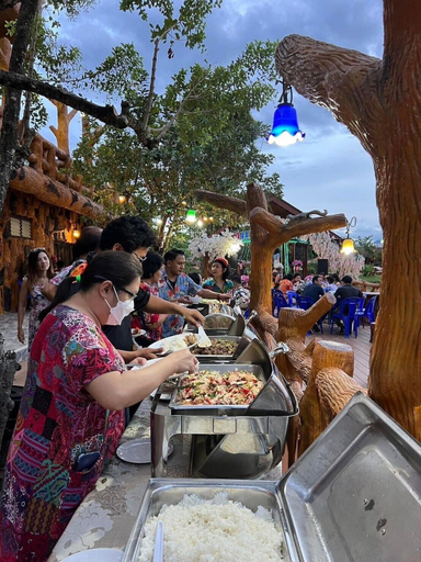 Food & Drinks 4, Timberland and Fruit Resort, Suan Phung