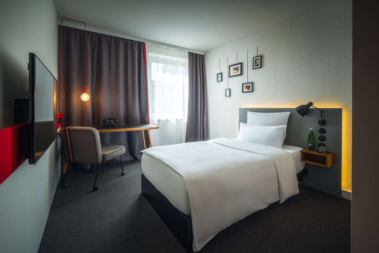 Bedroom 4, pentahotel Rostock, Rostock