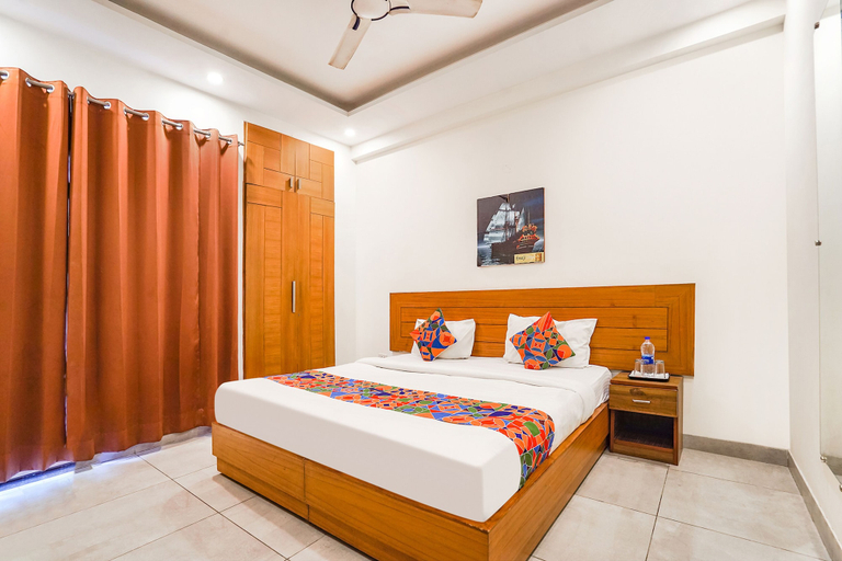 Bedroom 2, Fabhotel Emoji Stays, Gurgaon