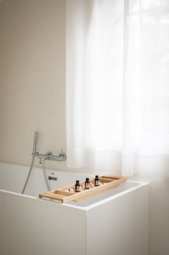 Bathroom 5, Les Hortensias du Lac, Landes