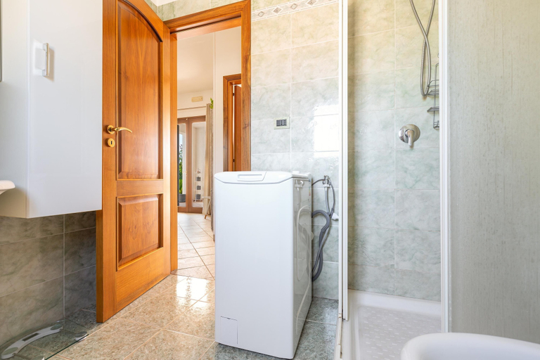 Bathroom 4, 2942 Villa Cucunci by Barbarhouse, Brindisi