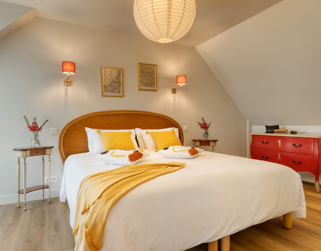 Bedroom 4, Hôtel 3 Étoiles La Ferme de Vur Ven, Finistère