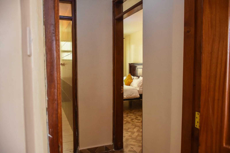 Bathroom, Lux Suites Loneview Apartments Syokimau, Mavoko