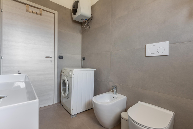 Bathroom 3, 3828 Villa Le Maree by Barbarhouse, Lecce