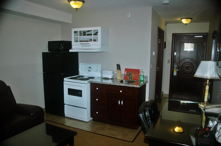 Others 5, Days Inn by Wyndham Athabasca, Division No. 13