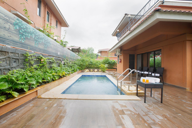 Sport & Beauty 2, SaffronStays Dhyana-Pet friendly villa w/ Pool, Palghar