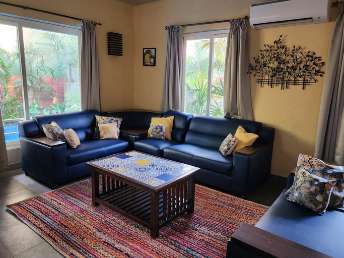 Others 5, Beach 9 min walk 4br Villa with pvt pool and cook, North Goa