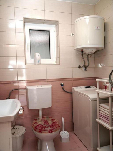 Bathroom 3, Apartment Marijana, Supetar