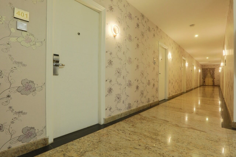 Others 4, Premier Suites Business Hotel, Bangalore
