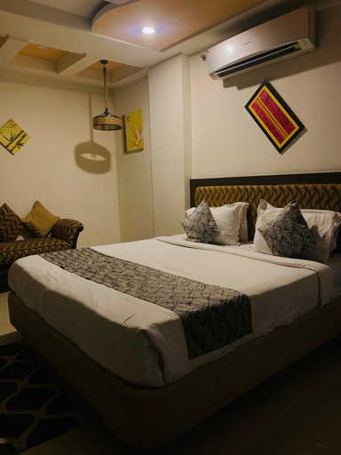 Bedroom 2, iROOMZ Sree Hotel Suncity, Krishna