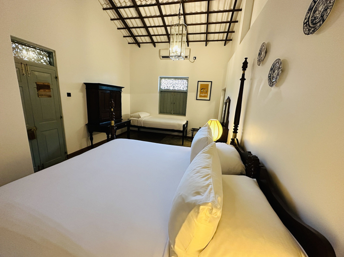 Bedroom 3, Moi Talpe by DBI, Habaraduwa