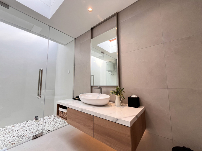Bathroom 5