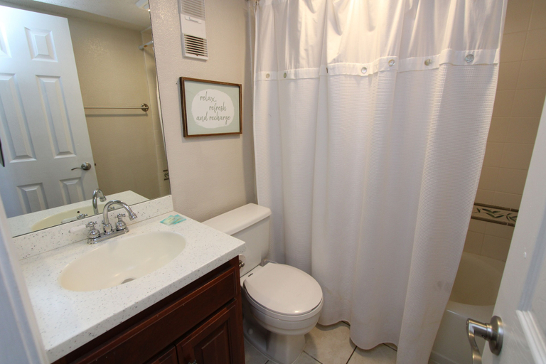 Bathroom 3, Gulf Shores Plantation II, Baldwin