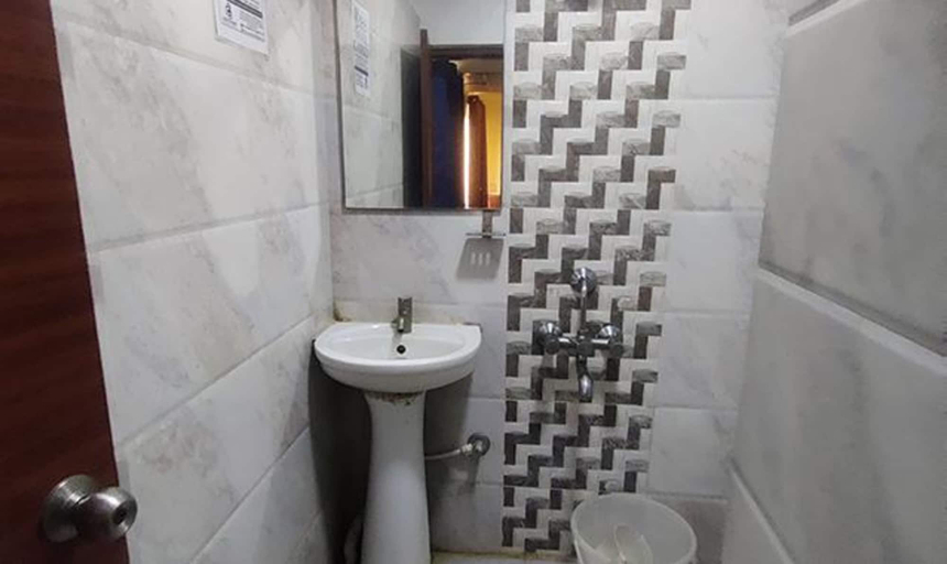 Bathroom 4, Fabhotel Adya Classic, Bangalore
