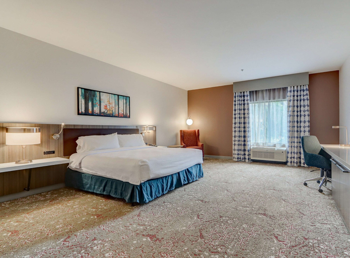 Bedroom 3, Hilton Garden Inn Indianapolis Northwest, Indianapolis