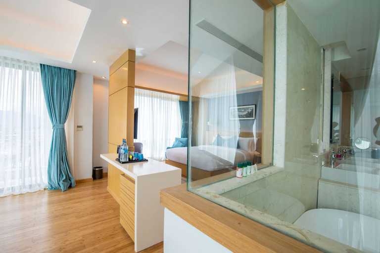 Bathroom 4, Hotel Siraichuli, Narayani