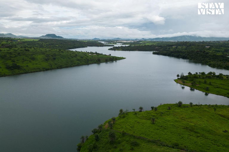 Others 5, StayVista's Rivulet Waters - Lakefront Villa with Infinity Pool, Jacuzzi, Lawn, and Rustic Gazebo, Pune