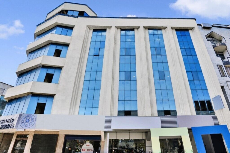Exterior & Views, iROOMZ Hotel Hyderabad Towers, Hyderabad