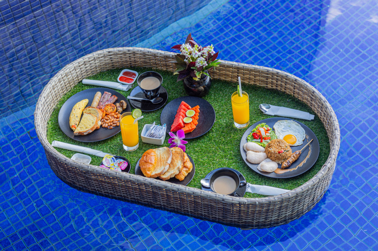 Food & Drinks 20