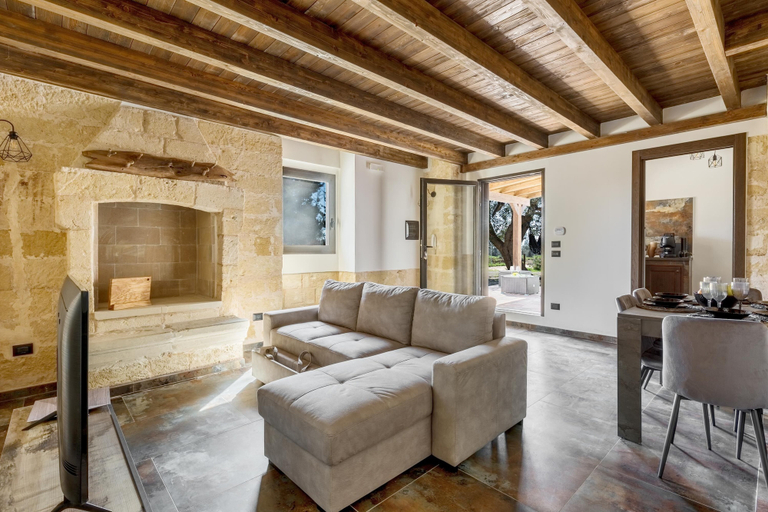 Living area 3, 3775 Villetta Mora by Barbarhouse, Lecce