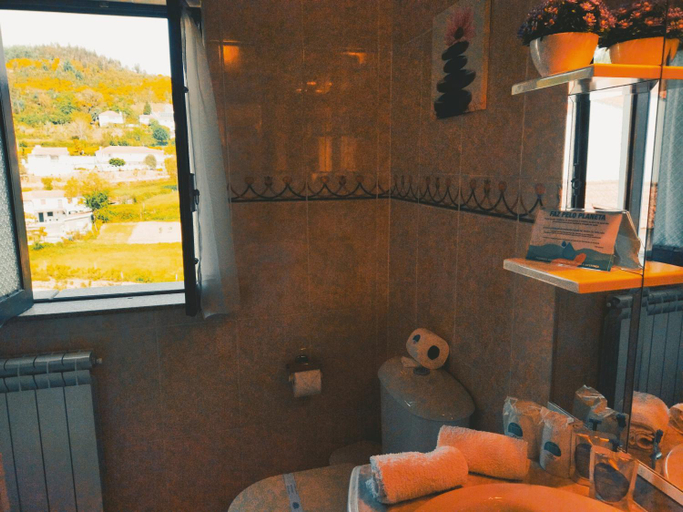 Bathroom 2, Casa Hospedes Polido, São Pedro do Sul