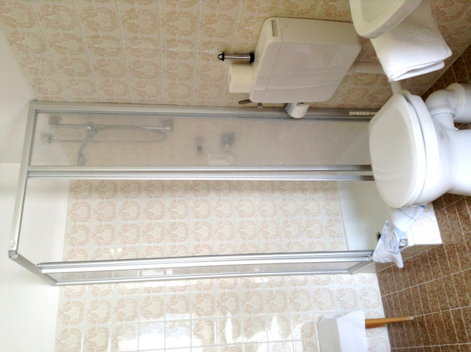 Bathroom 2, Hotel Garni, Grieskirchen