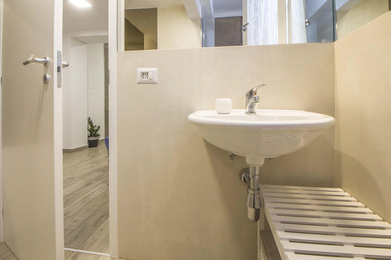 Others 3, Le Dimore in Centro con Parcheggio e Self check-in, Matera