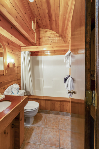 Bathroom 3