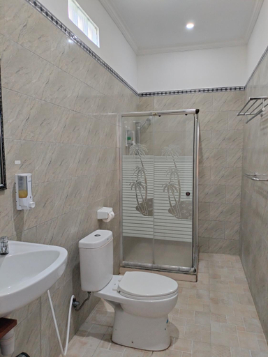 Bathroom 2, Juan Cottage with Ocean view, Klungkung
