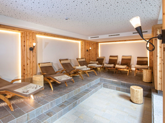 Others 2, Hotel Falknerhof, Imst