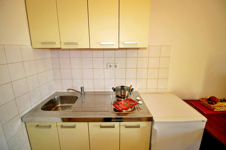 Others 3, Apartments Marko Nemira, Omiš
