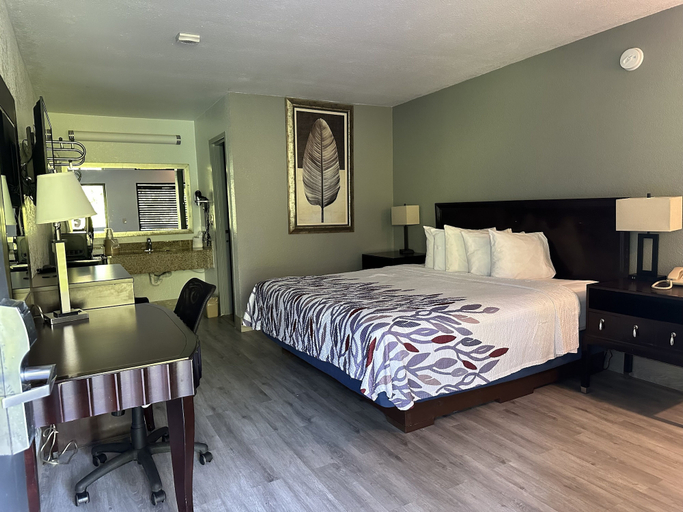 Bedroom 4, Riverview Inn, Lee